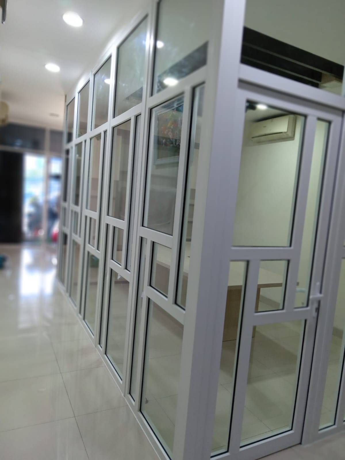 pintu upvc partisi kantor 2