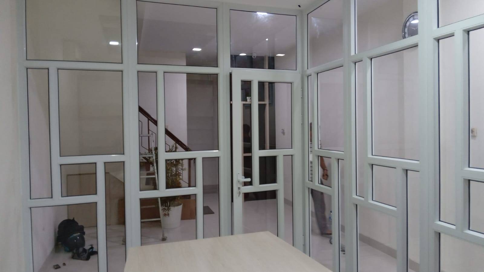 pintu upvc partisi kantor 1