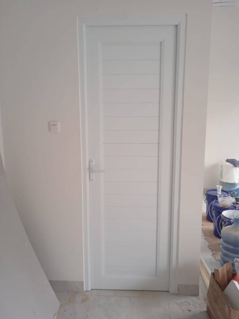 pintu upvc kamar mandi 3