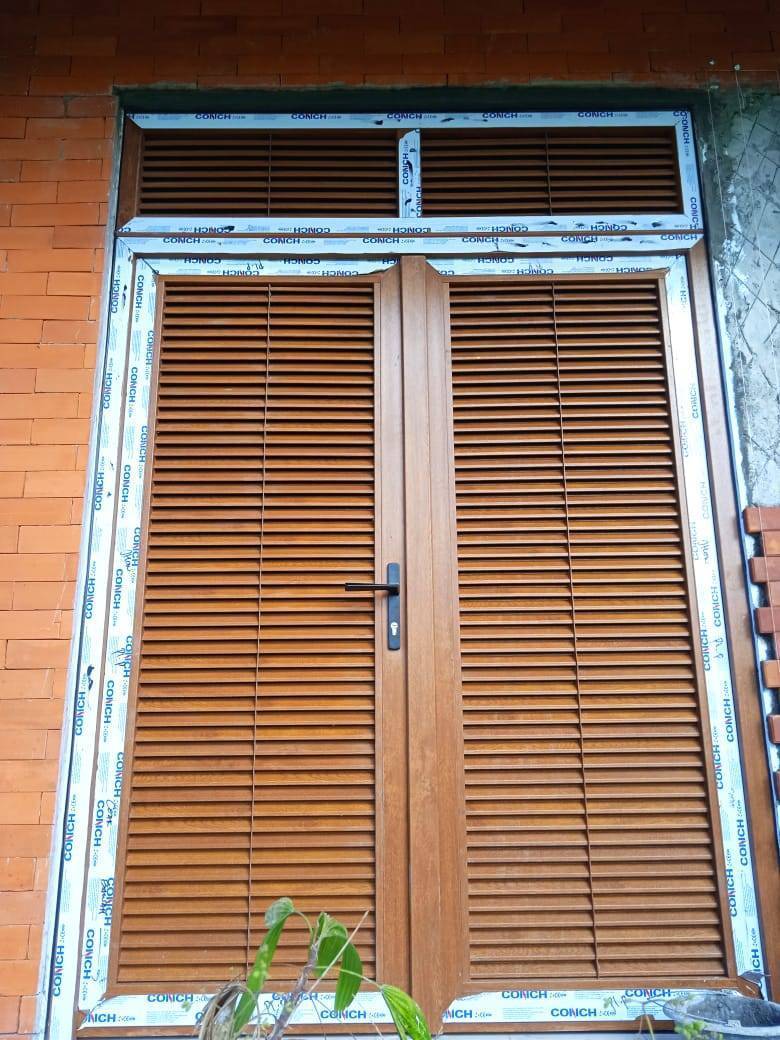pintu upvc jalusi 4
