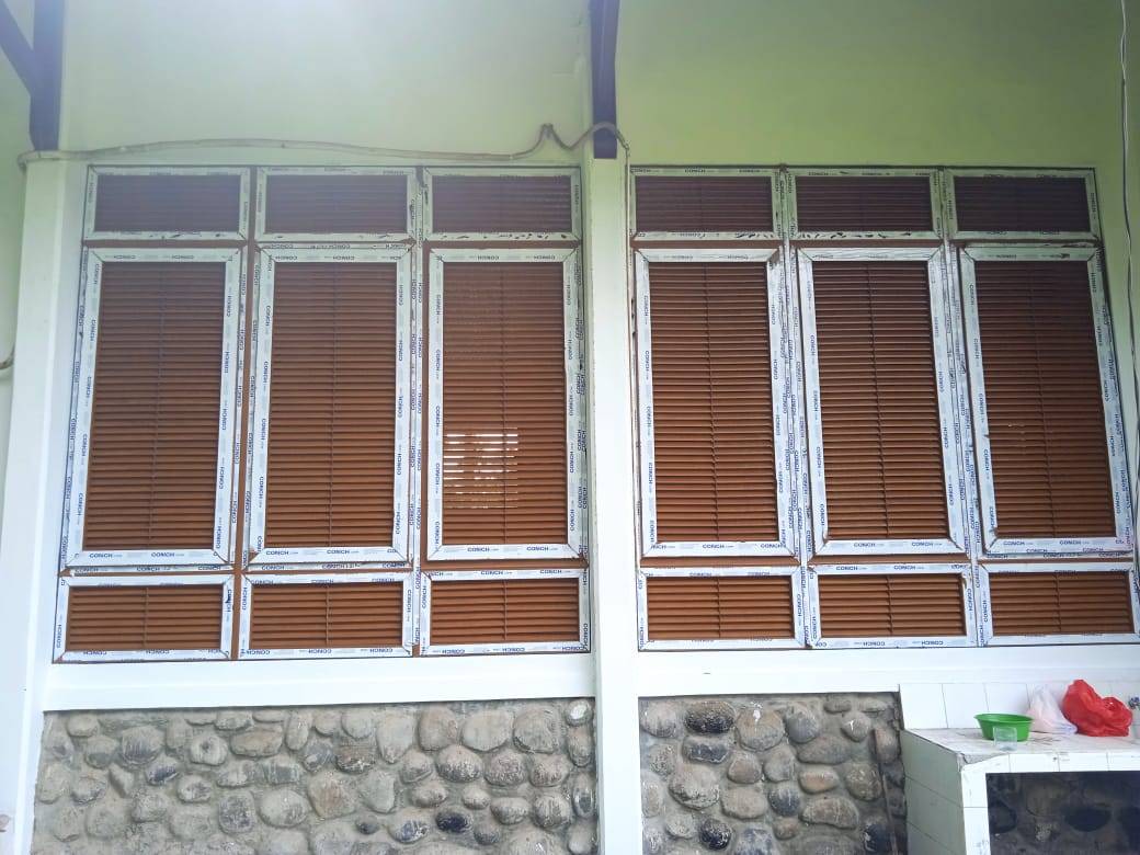 pintu upvc jalusi 5